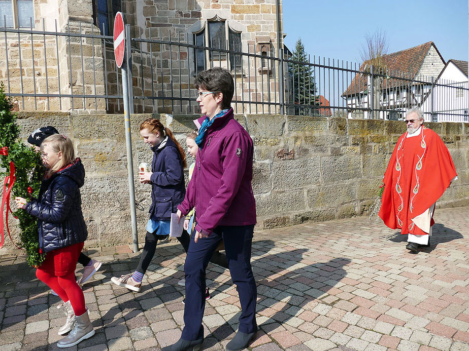 Palmsontag in Naumburg - Beginn der Heiligen Woche (Foto: Karl-Franz Thiede)